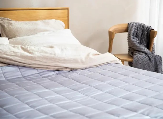 羽絨被清洗指南 機洗注意容量，烘干至少三小時